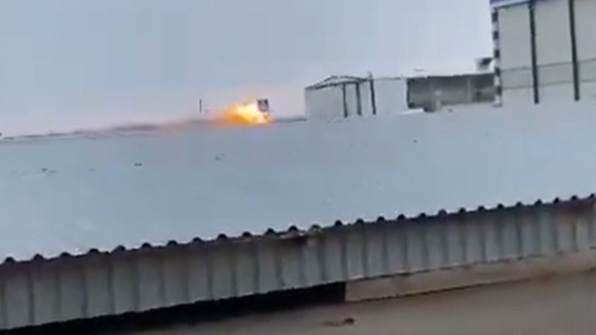 हादसे में अब तक 42 लोगों की मौत